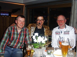 34-Party im Pfelderer Hof.jpg 34-Party im Pfelderer Hof.jpg